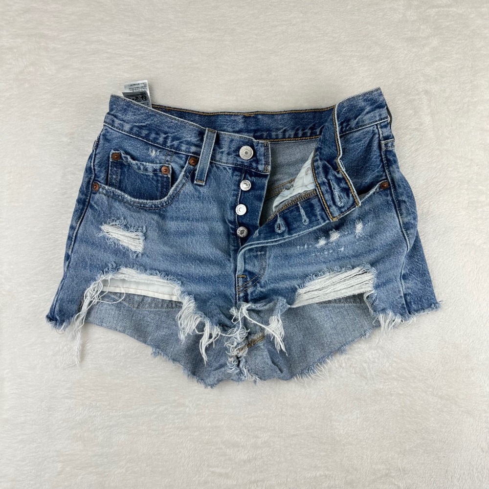Levis Shorts Womens Denim Cut Off 501 Original W26 Blue Distressed 100% Cotton